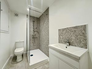 Bathroom- click for photo gallery